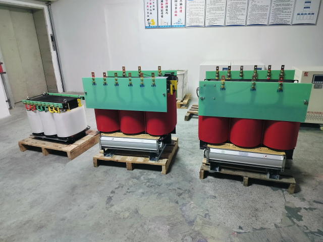 汝阳KS11-1000KVA矿用变压器